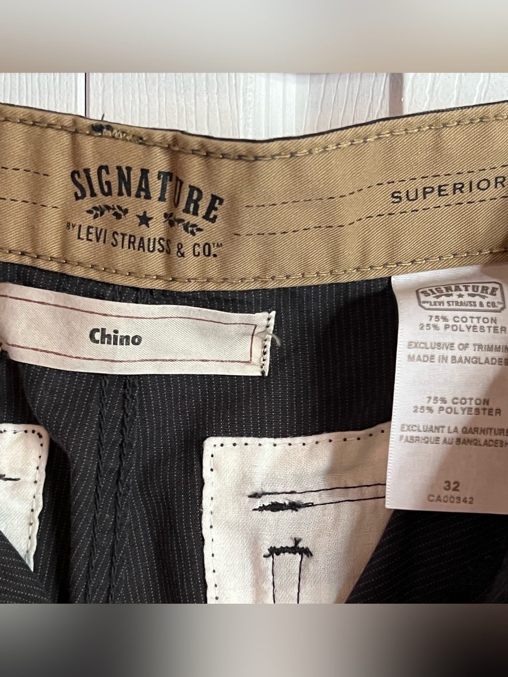 Signature by Levi Strauss & Co. Men's Casual Utility Chino Shorts - Picture 2 of 4
